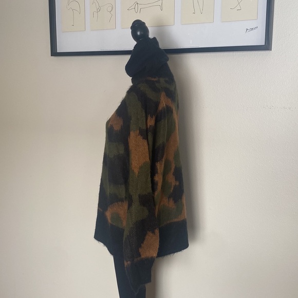 Net. 153 turtle neck sweater - Picture 3 of 6